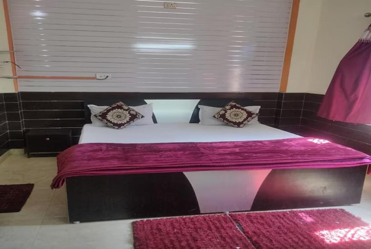 Goroomgo New Ashiyana Palace Varanasi Ngoại thất bức ảnh