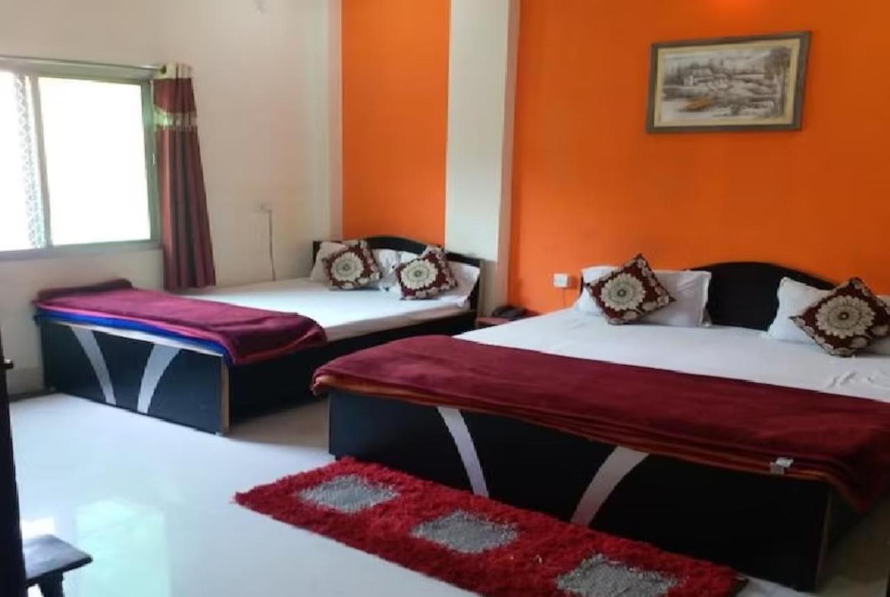 Goroomgo New Ashiyana Palace Varanasi Ngoại thất bức ảnh