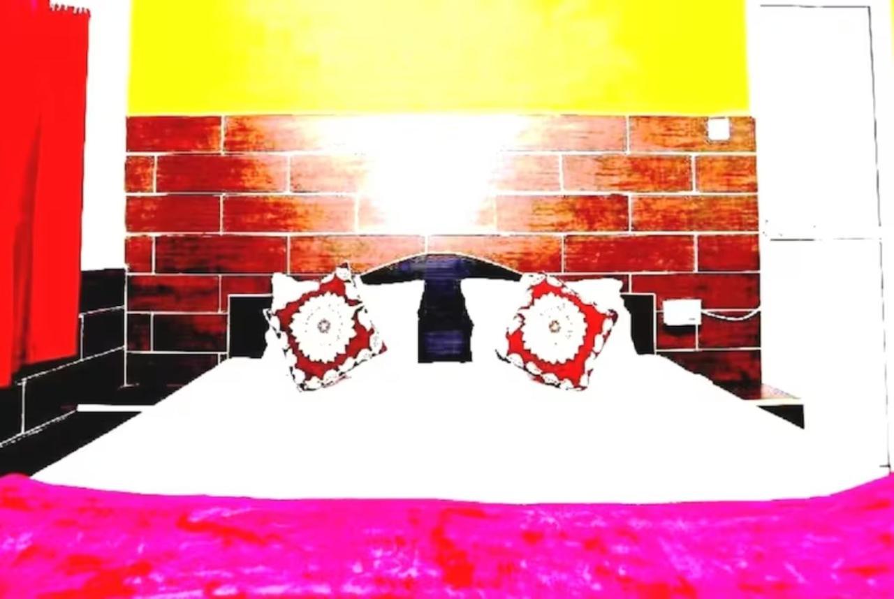 Goroomgo New Ashiyana Palace Varanasi Ngoại thất bức ảnh