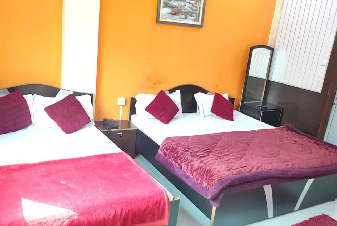 Goroomgo New Ashiyana Palace Varanasi Ngoại thất bức ảnh