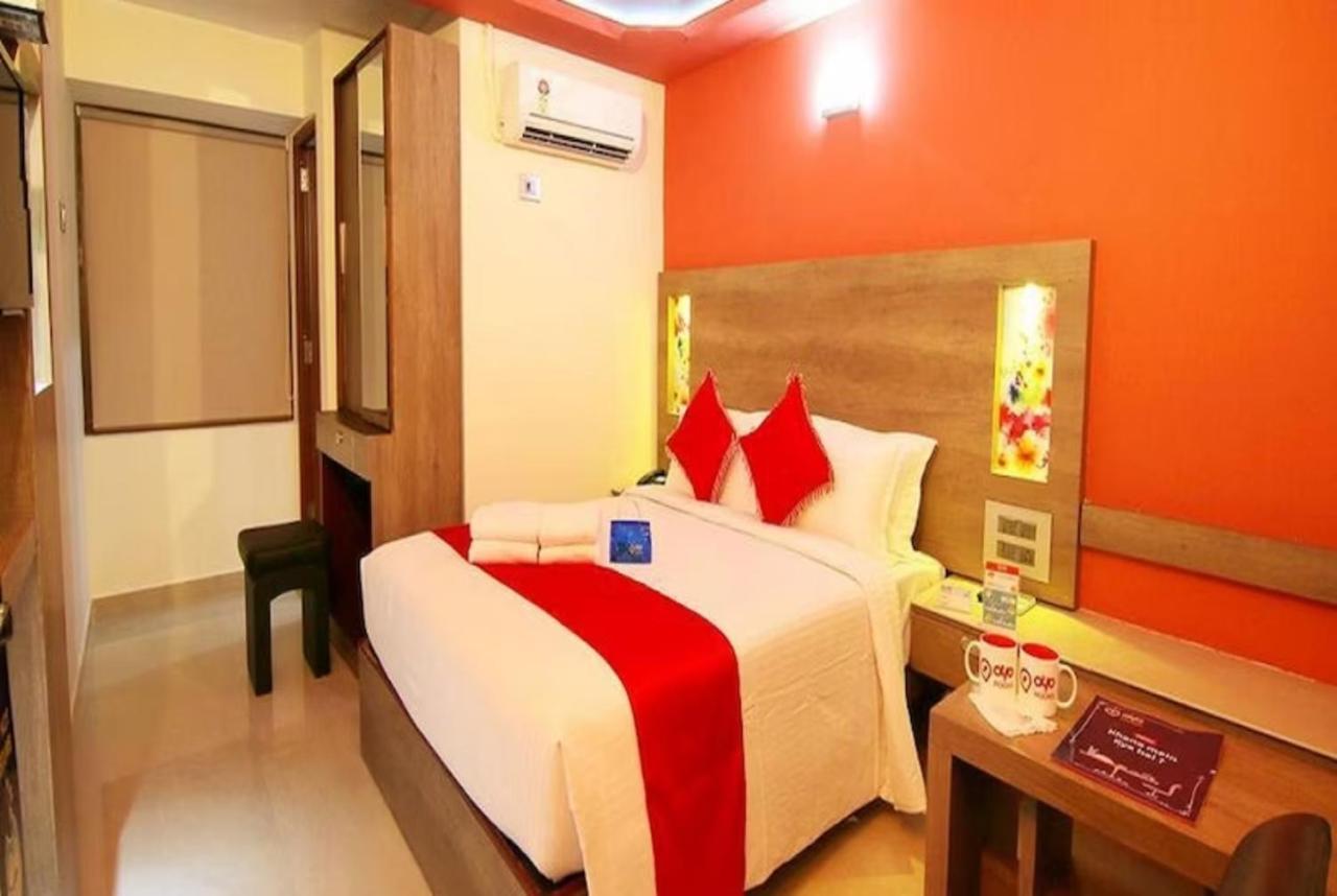Goroomgo New Ashiyana Palace Varanasi Ngoại thất bức ảnh