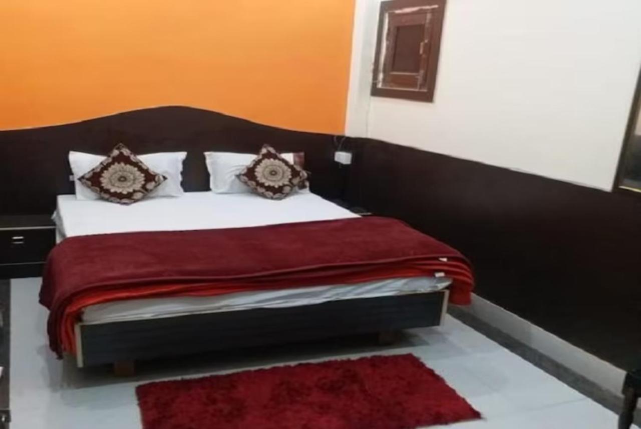 Goroomgo New Ashiyana Palace Varanasi Ngoại thất bức ảnh